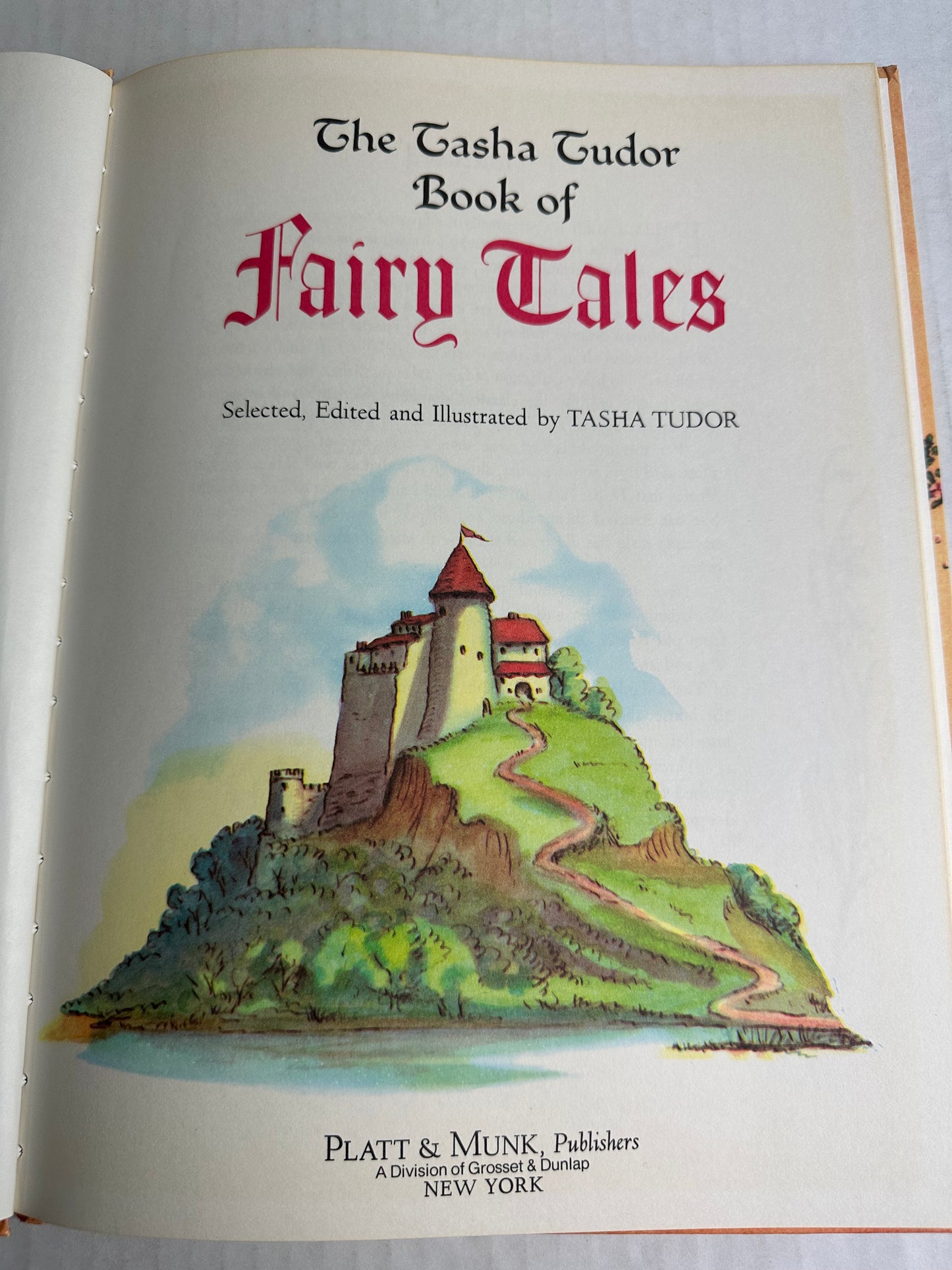 The Tasha Tudor Book of Fairy Tales 1969
